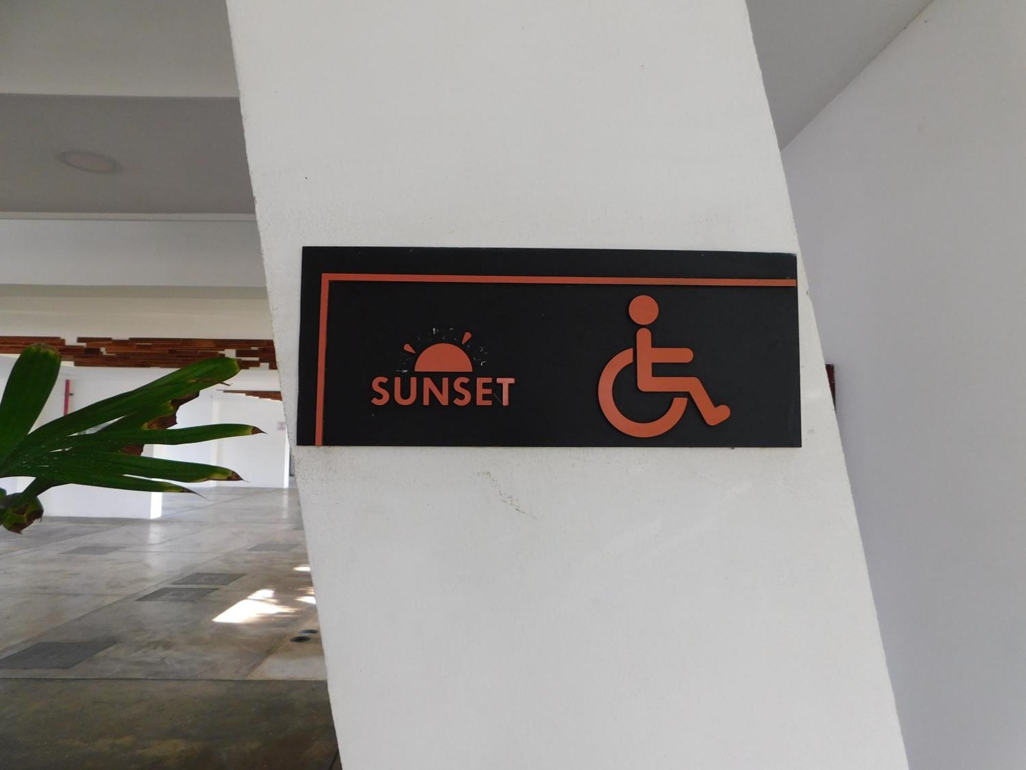 Sunset 205, Sleeps Six, Next Door To The Pool, 100M To The Beach! Jacó Exteriér fotografie